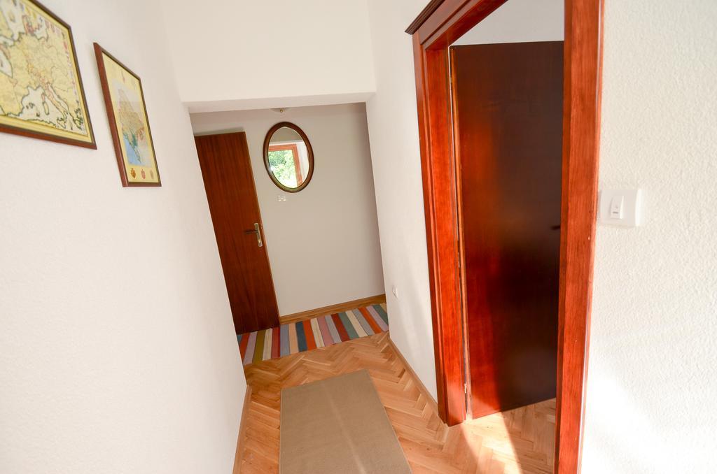 Apartments Ceklin Котор Екстер'єр фото