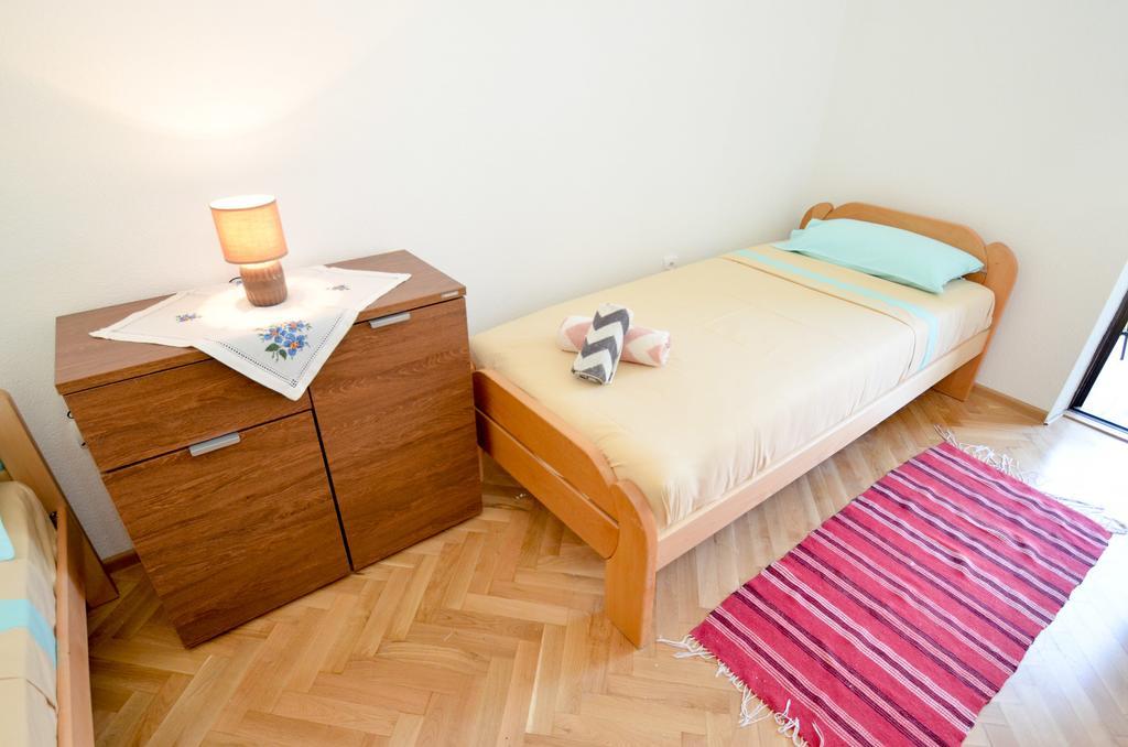 Apartments Ceklin Котор Екстер'єр фото