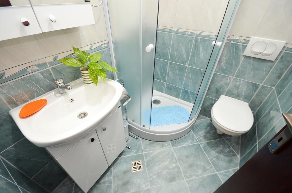 Apartments Ceklin Котор Екстер'єр фото