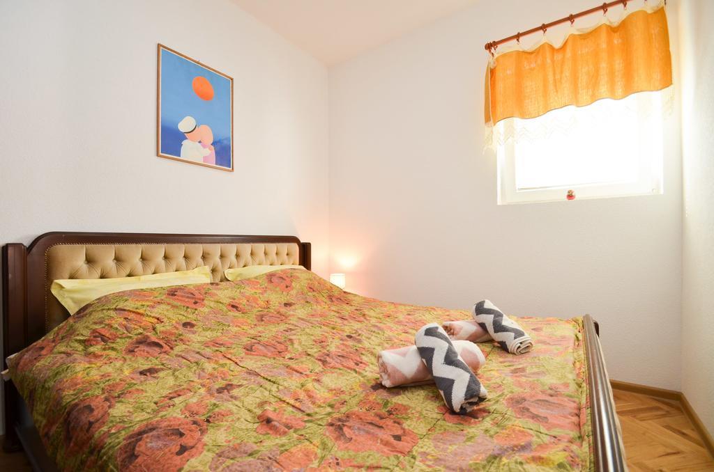 Apartments Ceklin Котор Екстер'єр фото