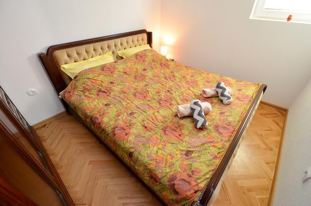 Apartments Ceklin Котор Екстер'єр фото